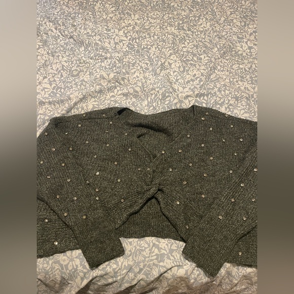 EXPRESS EMBELLISHED TWIST SWEATER - Picture 6 of 6